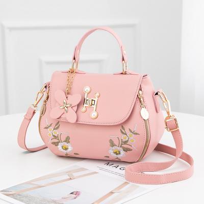 Middle-aged Women's Bag 2023  New Fashion Bucket Bag Embroidery Bag Cover Type Single Shoulder Crossbody Bag
