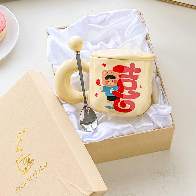 Cute High-value Festive Mug with Lid Spoon Couple Pair Cup Wedding Gift Ceramic Drinking Cup Coffee Cup