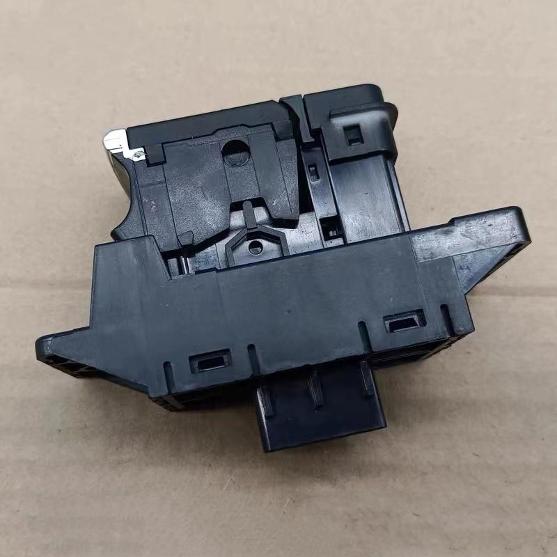 For NISSAN  X-TRAIL QASHQAI ALTIMA KICKS  Electronic Handbrake Switch  Electronic Parking Brake Handbrake Button