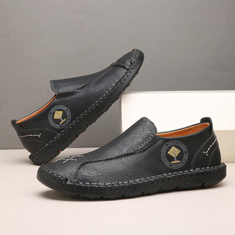 Fashion Men's Handmade Casual Loafers Anti-Slip Slip-On Flats Comfortable Driving Shoes Retro Style Male Loafers Leisure Walk Moccasins