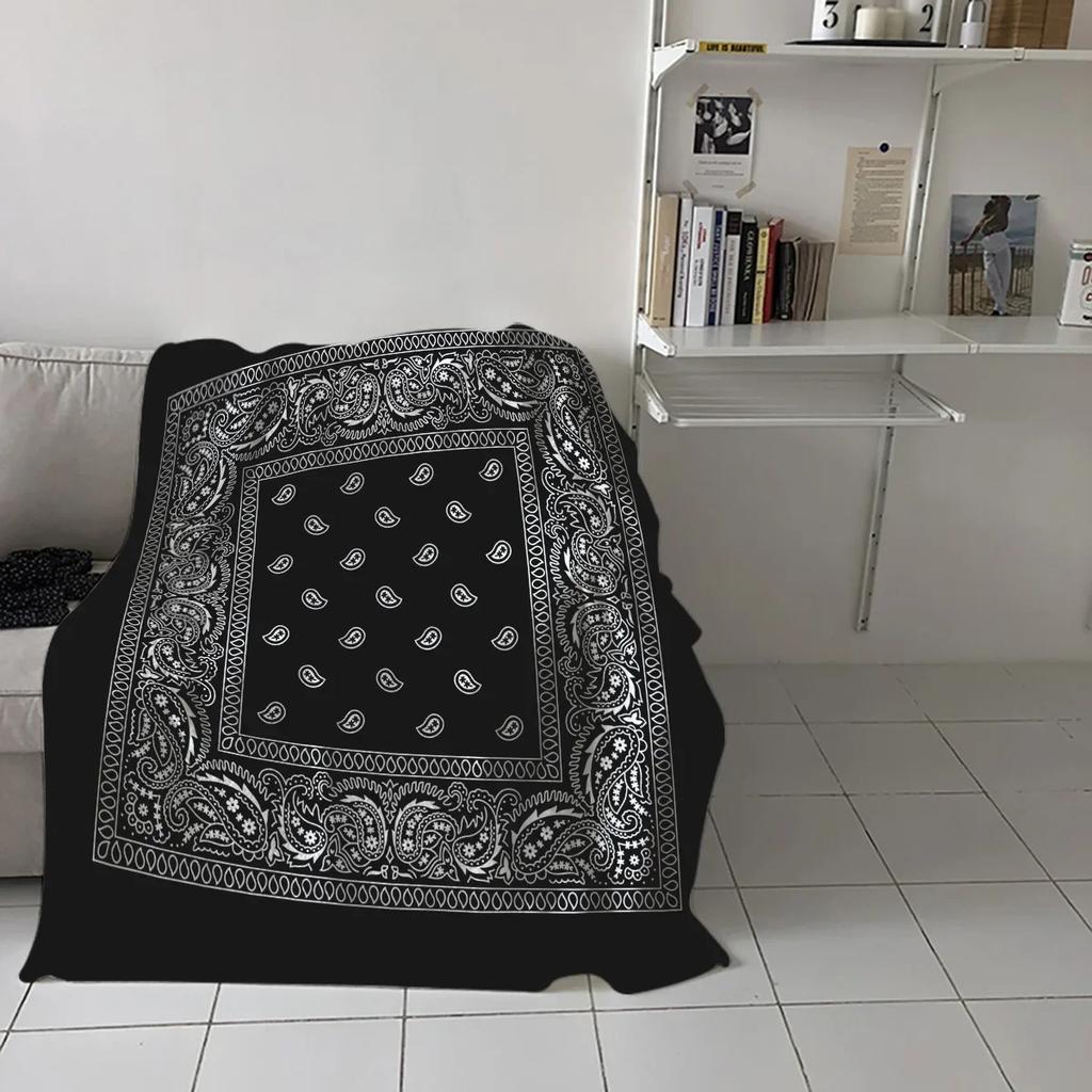 Bandana Pattern Flannel Blanket for Bed Sofa Portable Soft Fleece Throw Funny Plush Bedspreads