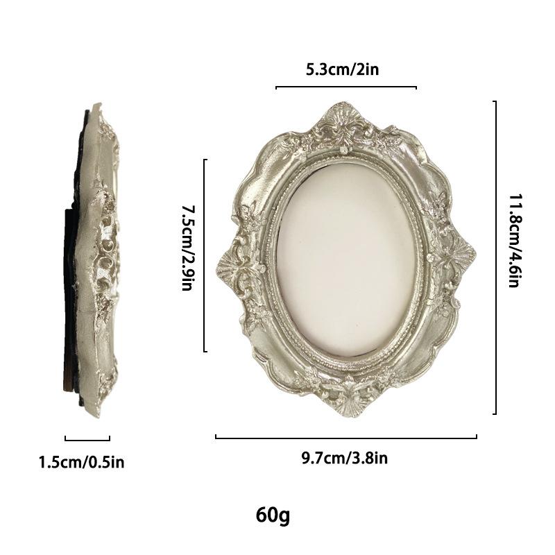 European Victorian Style Retro Gold Mini Picture Frame Luxury Small Photo Frame Display Accessories Ornaments Photography Props
