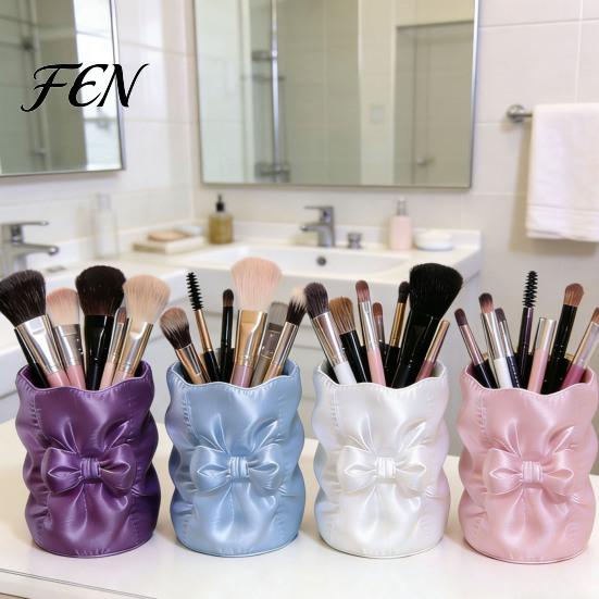 Eyebrow Brush Organizer 3D Printed Bow Makeup Holder, Large Capacity Beauty Tool Desktop Holder Desk Organizer, Bowknot Pencil Storage Container Cup