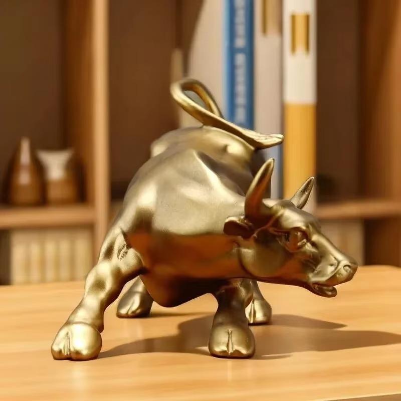 Skinds Wall Street Bull Statue, Wall Street Bull Art Decor Ox Figure Statues Represents Good Luck of Career and Wealth