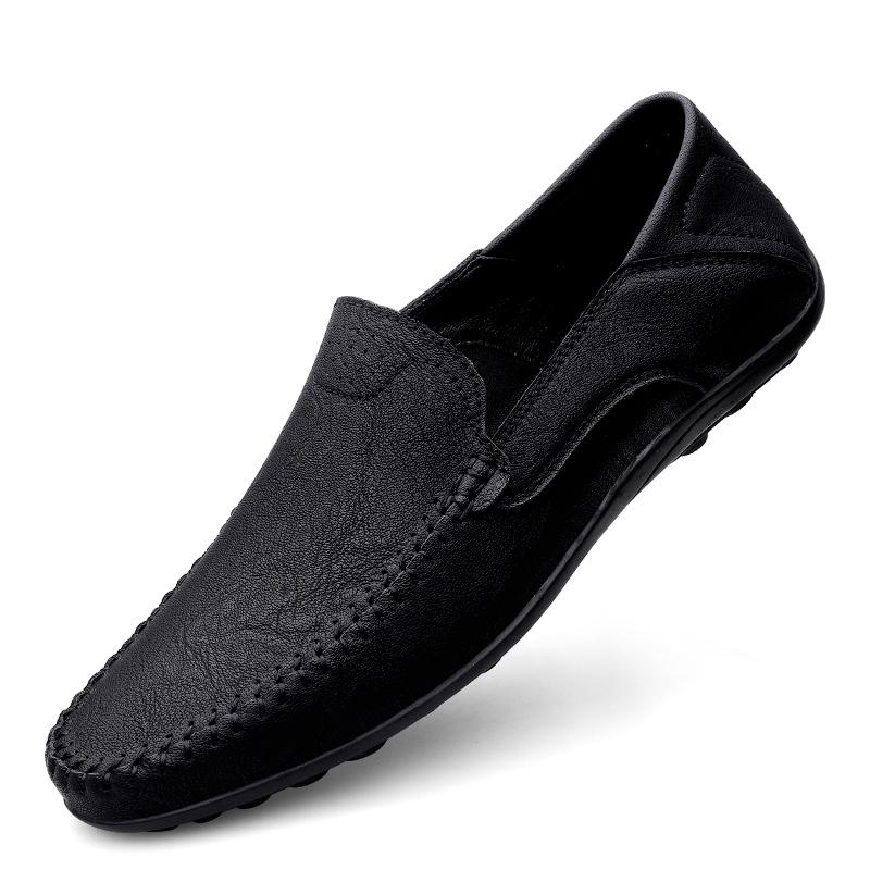 Fashion Men Casual Leather Shoes Luxury Italian Soft Men Loafers Handmade Moccasins Men Breathable Slip on Boat Shoes Plus Size