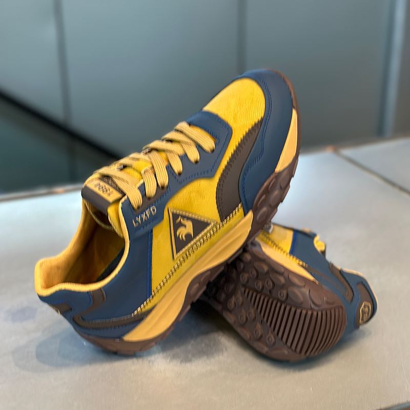 Spring super fire soft sole leather surface casual sports shoes retro Forrest Gump shoes xs