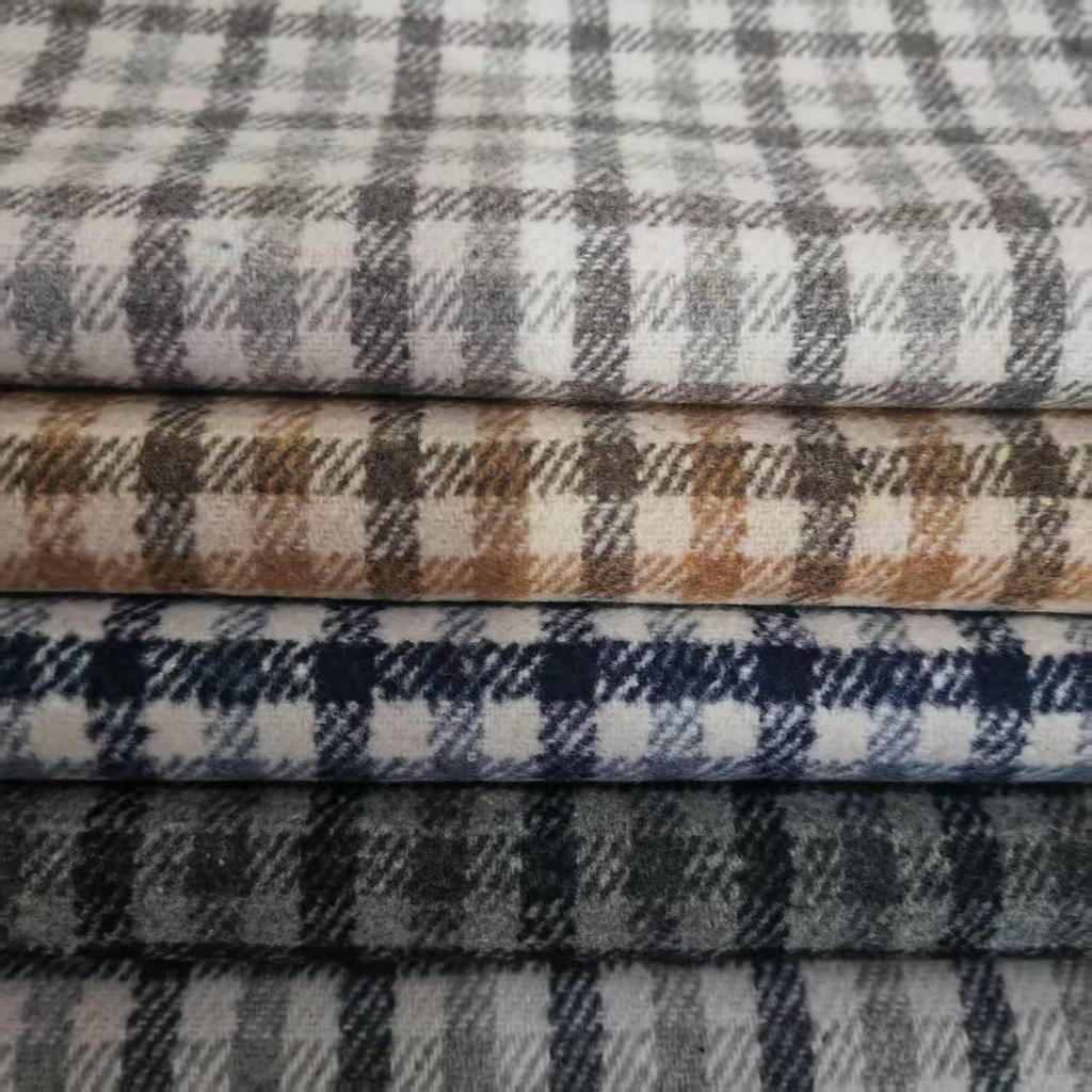 Autumn/Winter Fashion: Plaid Fabric Shirts, Shoes, Hats, Bags, Cushions - Coarse-Spun Woolen Material