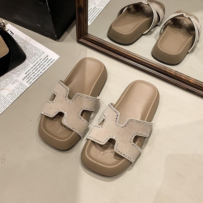Thick-bottomed cool slippers women's summer new sparkling H-shaped fashionable thick-bottomed versatile open-toed sandals