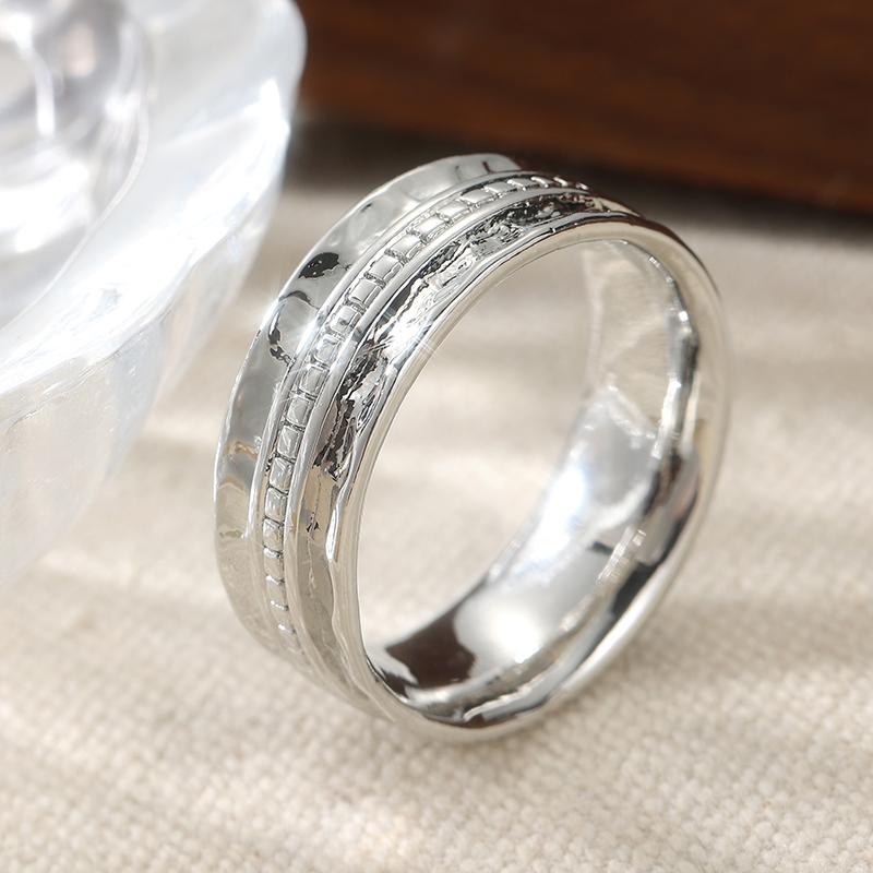 Vintage Copper Material Handmade Silvery Plated Ring Women Men's Fashion Classic Festival Anniversary Perfect Jewelry Accessory