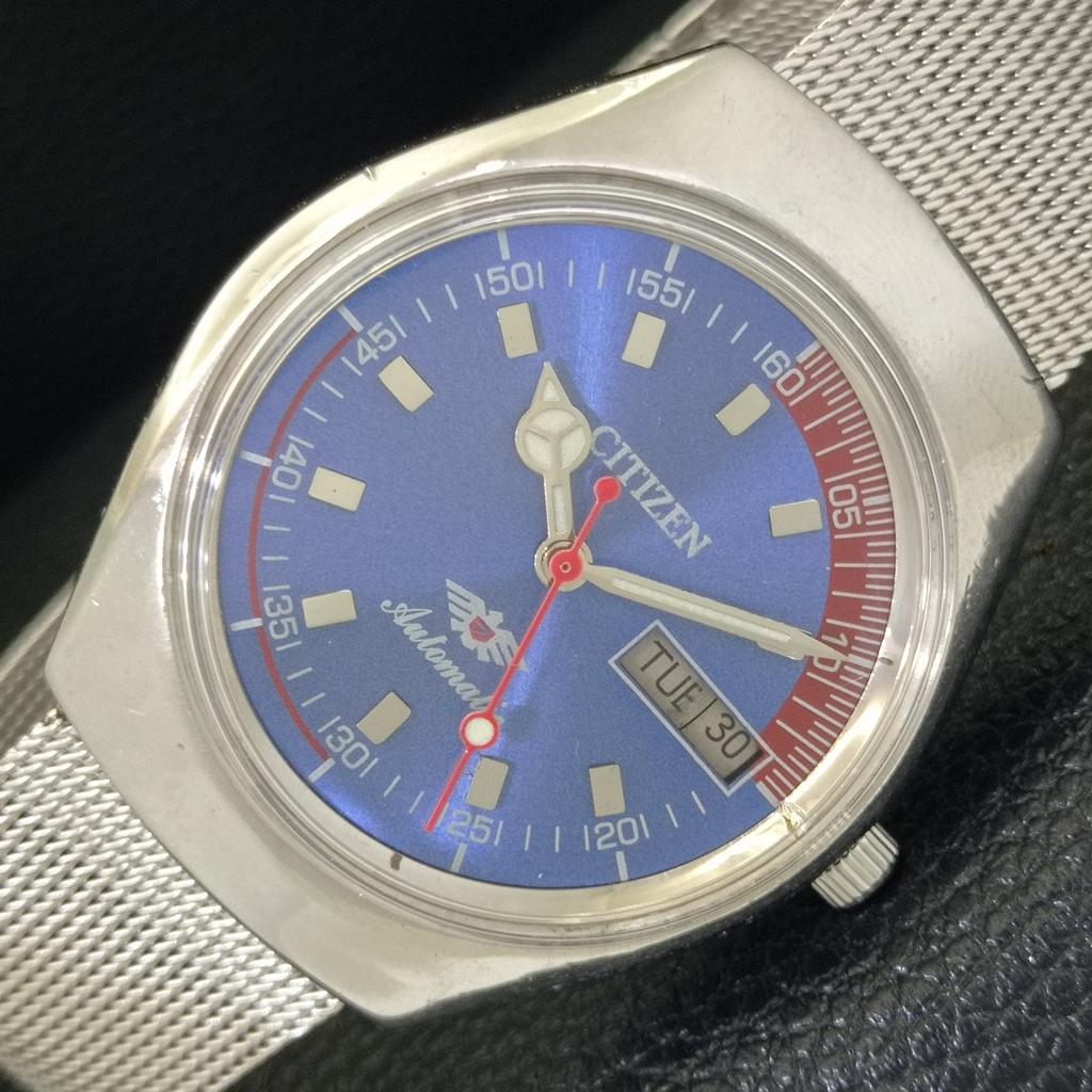 

ЯПОНИЯ ВИНТАЖНЫЕ МУЖСКИЕ АВТОМАТИЧЕСКИЕ ЧАСЫ CITIZEN 8200 С СИНИМ ЦИФЕРБЛАТОМ a702768-1 R210-a702768