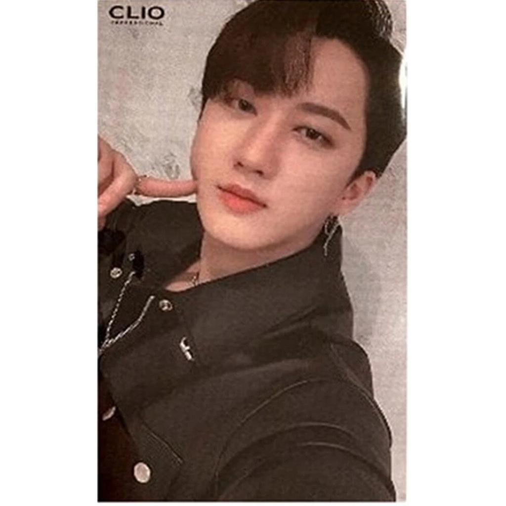 Stray Kids X CLIO OFFIZIELLE FOTO-KARTE SPICY MILD OFFICE Version.