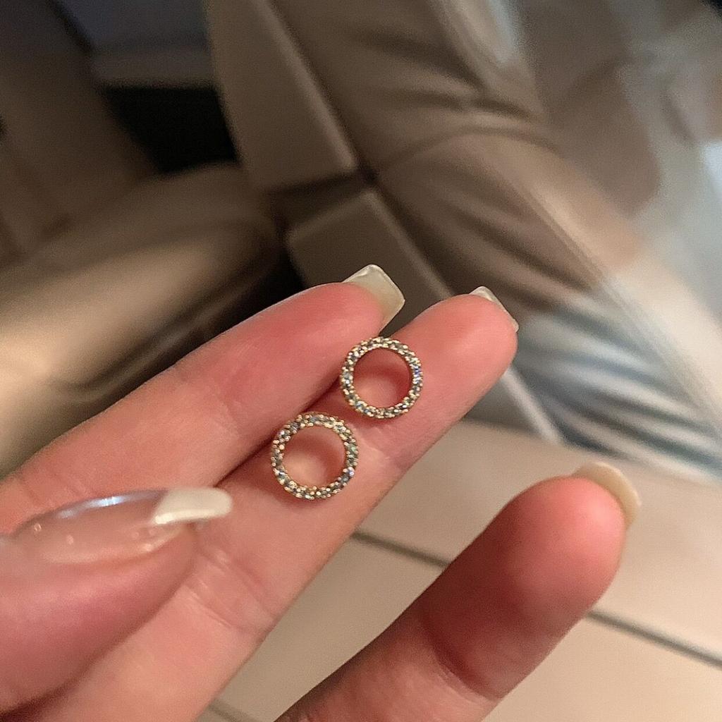 Silver needle zircon circle earrings niche personality simple high-end stud earrings small fashion temperament earrings women
