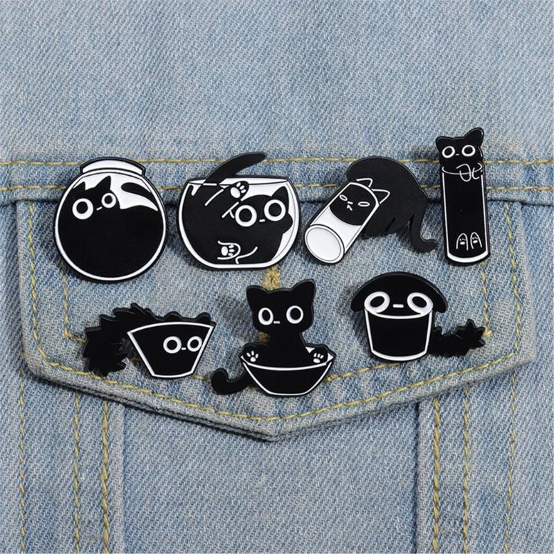 Lovely Cats Enamel Lapel Pin Cartoon Animal Designs Brooches Portable for Jackets Hats and Backpacks