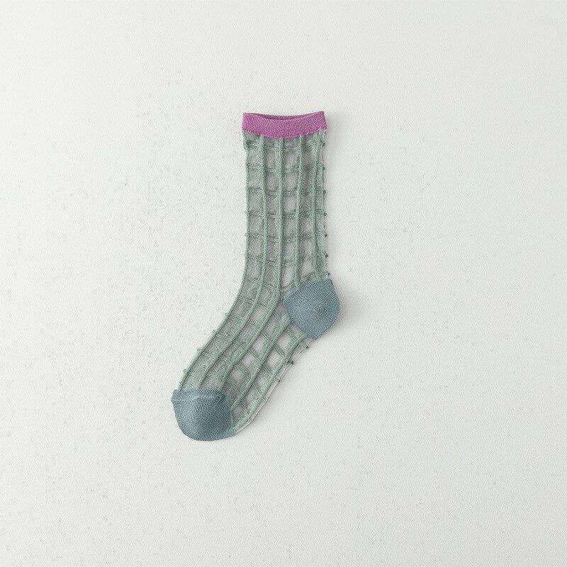 Plaid Kristall Seide Socken Frauen Casual Mode Sommer Elastische Lange Socken Koreanischen Stil Harajuku Ultra-dünne Transparente Frauen Socken