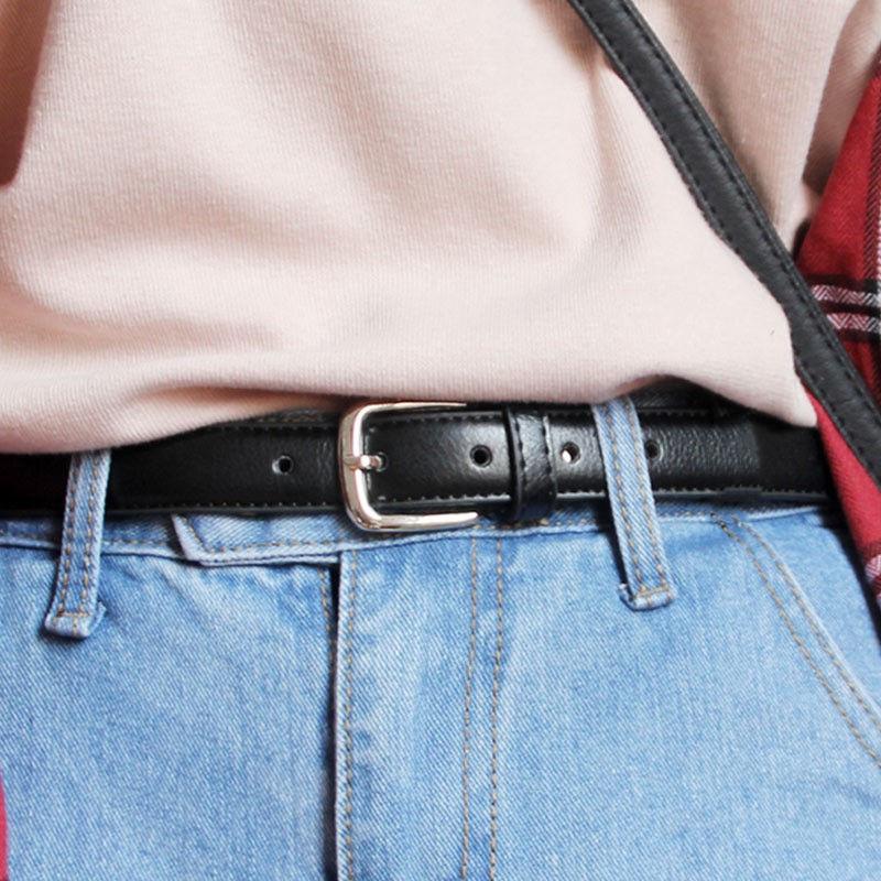 Black Womens Sleek Simple Thin Waist Belt With Classic Buckle Options For Versatility