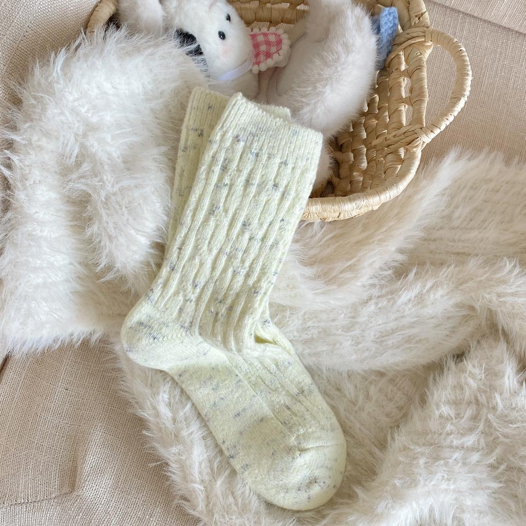Color Twist Socks Medium Tube Socks Season Thickened Warm Winter Retro Soft Waxy Versatile Stockings