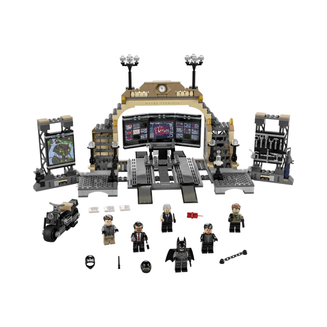 Lego DC Comics The Batman Batcave:
