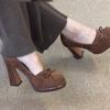 2026 Autumn/Winter Vintage Brown Bow Suede Mouth Thick French High Heels