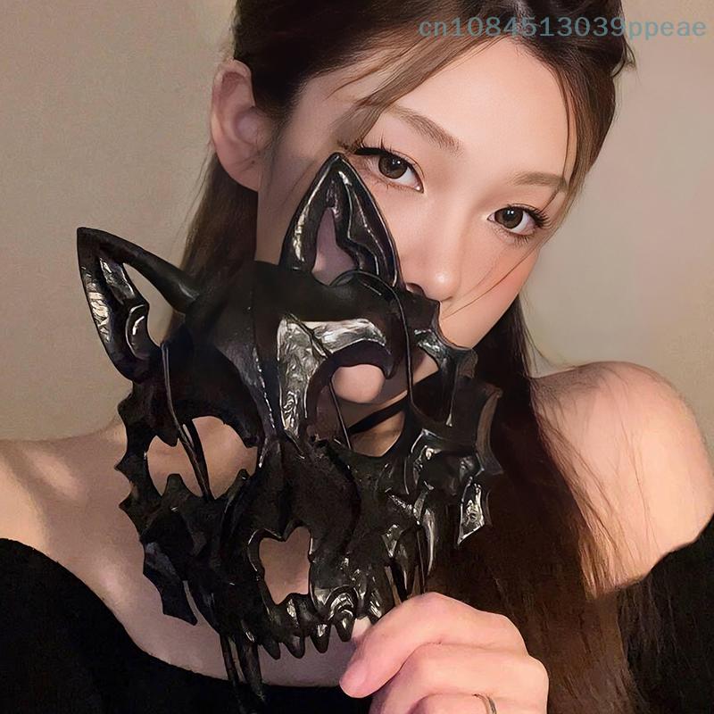 1 Pc Halloween Mask Half-face Mask Cos Dragon God Fierce Tiger Night Fork Tengu Man Wolf Mask Performance Skull Masks