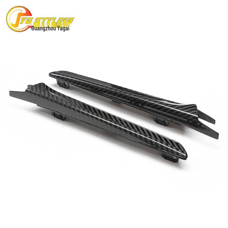 BMW M3/M4 F80/F82/F83 Dry Carbon Fiber Fender Vents Replacement