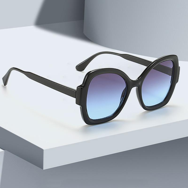 Vintage New In Fashionable Retro Brown Sunglasses With Geometric Edge Gradient Brown Lenses Sunglasses For Women