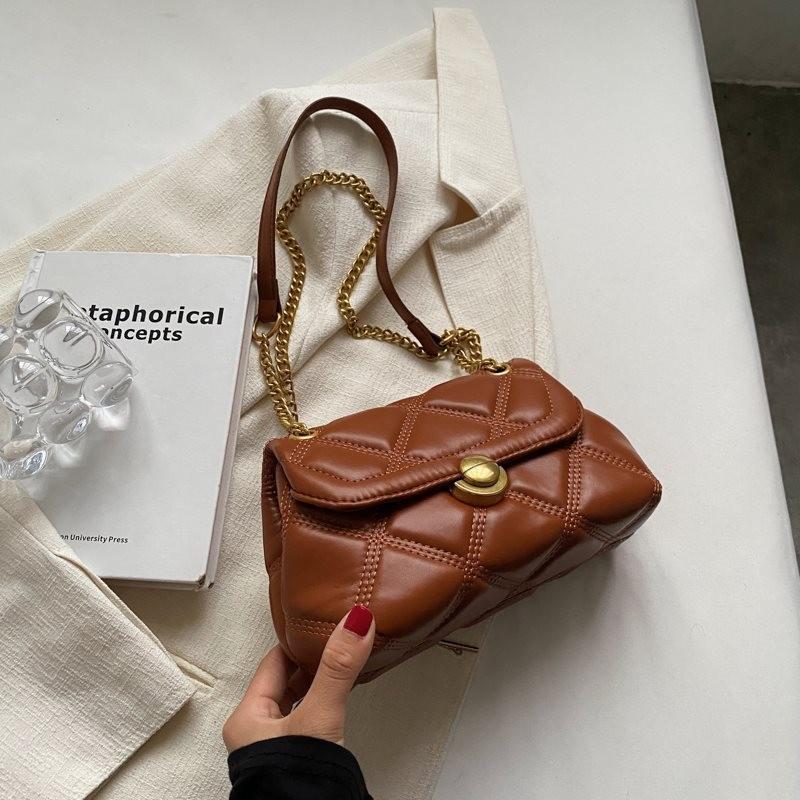 Chic Black Quilted Chain Crossbody Bag For Women Stylish Pu Leather Shoulder Purse