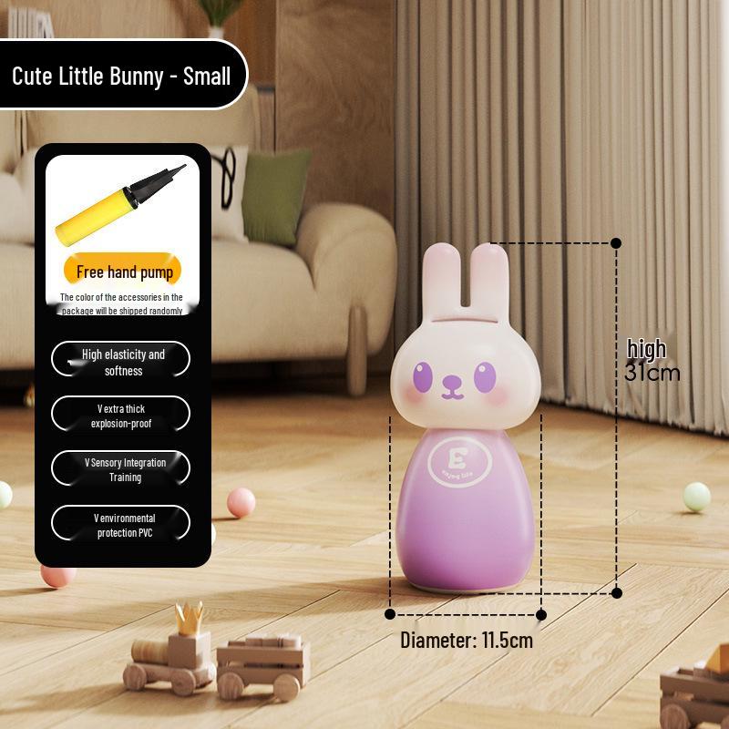 Inflatable Cartoon Penguin Boxing Bag for Kids, Indoor/Outdoor PVC Roly-Poly Decompression Toy.