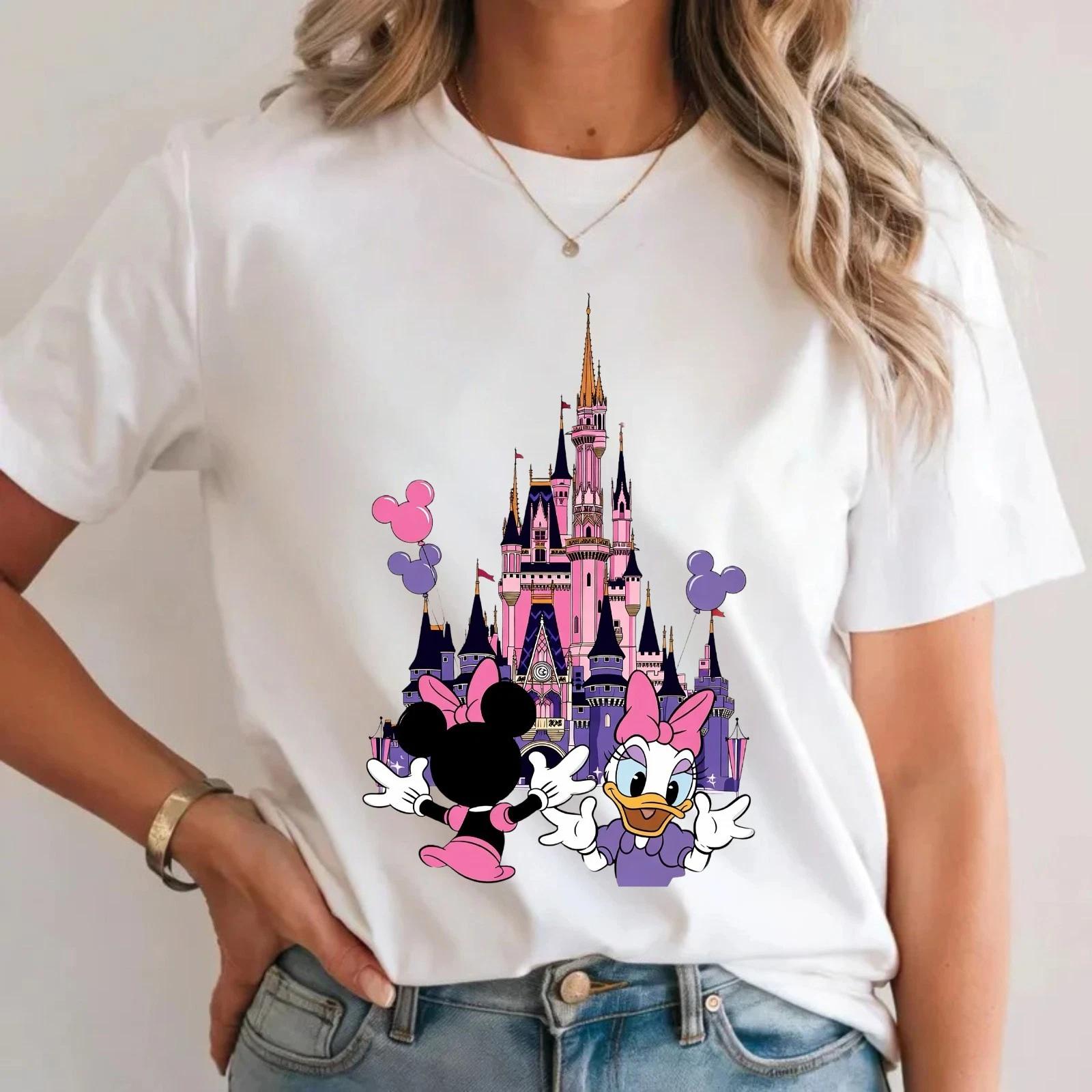 

Disneyland Tour T-T-Shirt Minnie & Daisy Disney Castle Trip Magical Friendship Top M