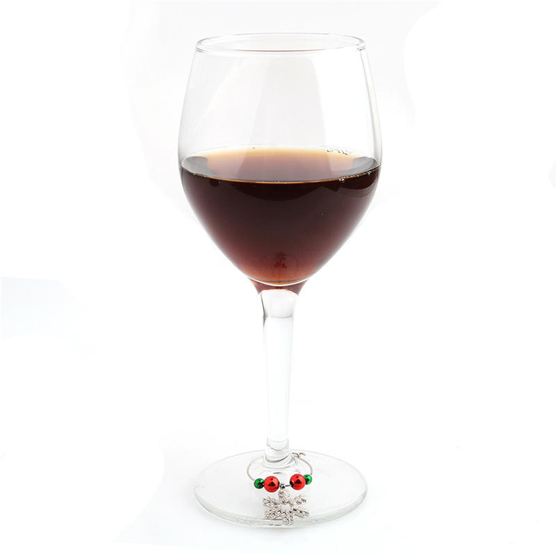1 Set Christmas Wine Glass Decor Charms Party Cup Ring Table Decor Xmas Pendants Metal Ring Decor KTY