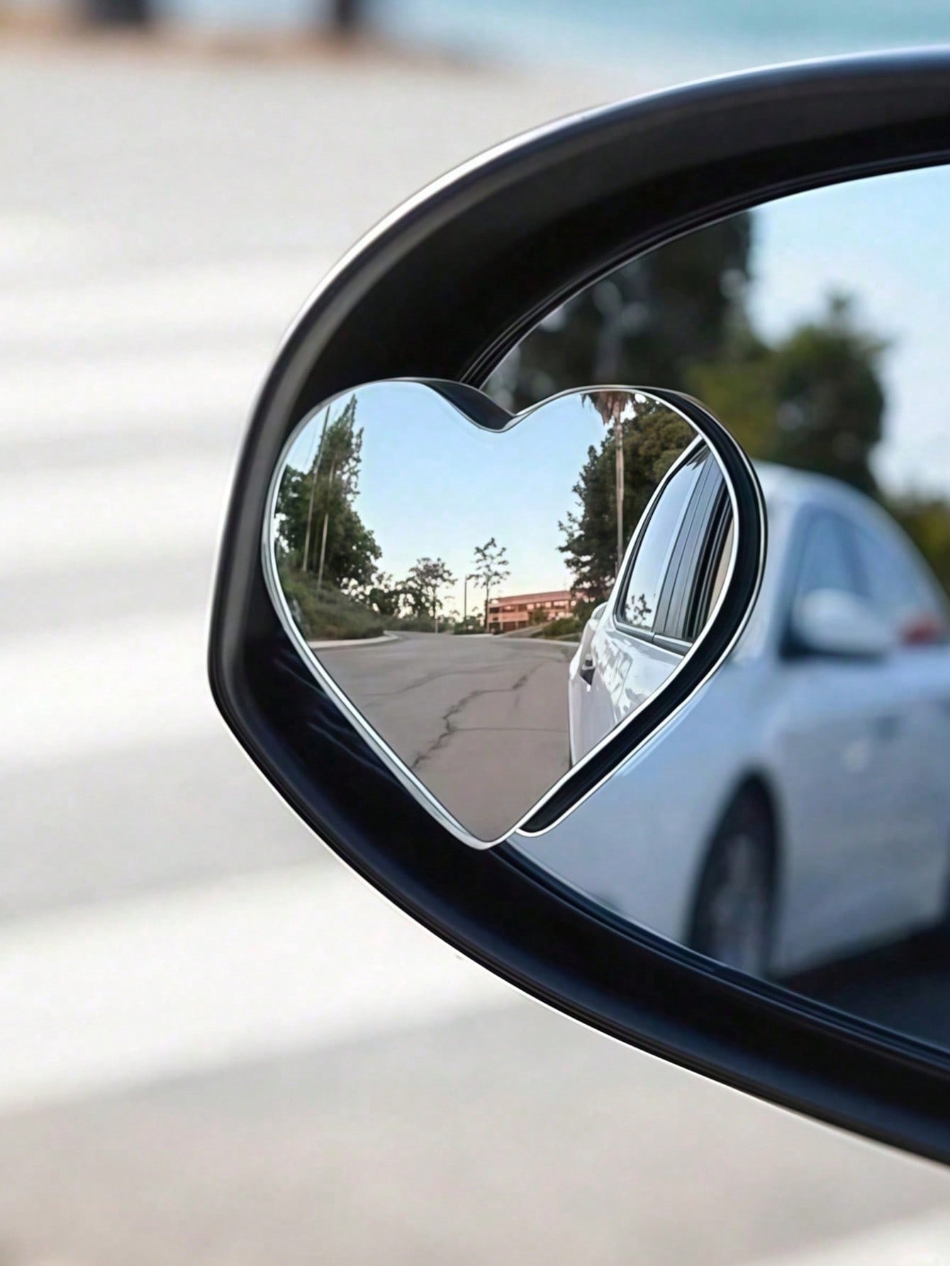 

1Pair Heart Car Blind Spot Mirrors, 360° Wide-Angle Convex Mirror, Universal Frameless Parking Auxiliary Mirror серебряный