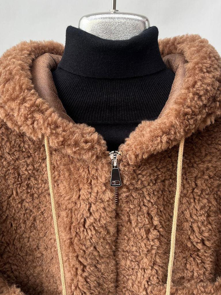 Women's Short Hooded Faux Lamb Wool Coat - Double-Sided Plush Thickened for Autumn & Winter 2025.