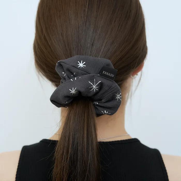 Sparkle Scrunchie_Gray
