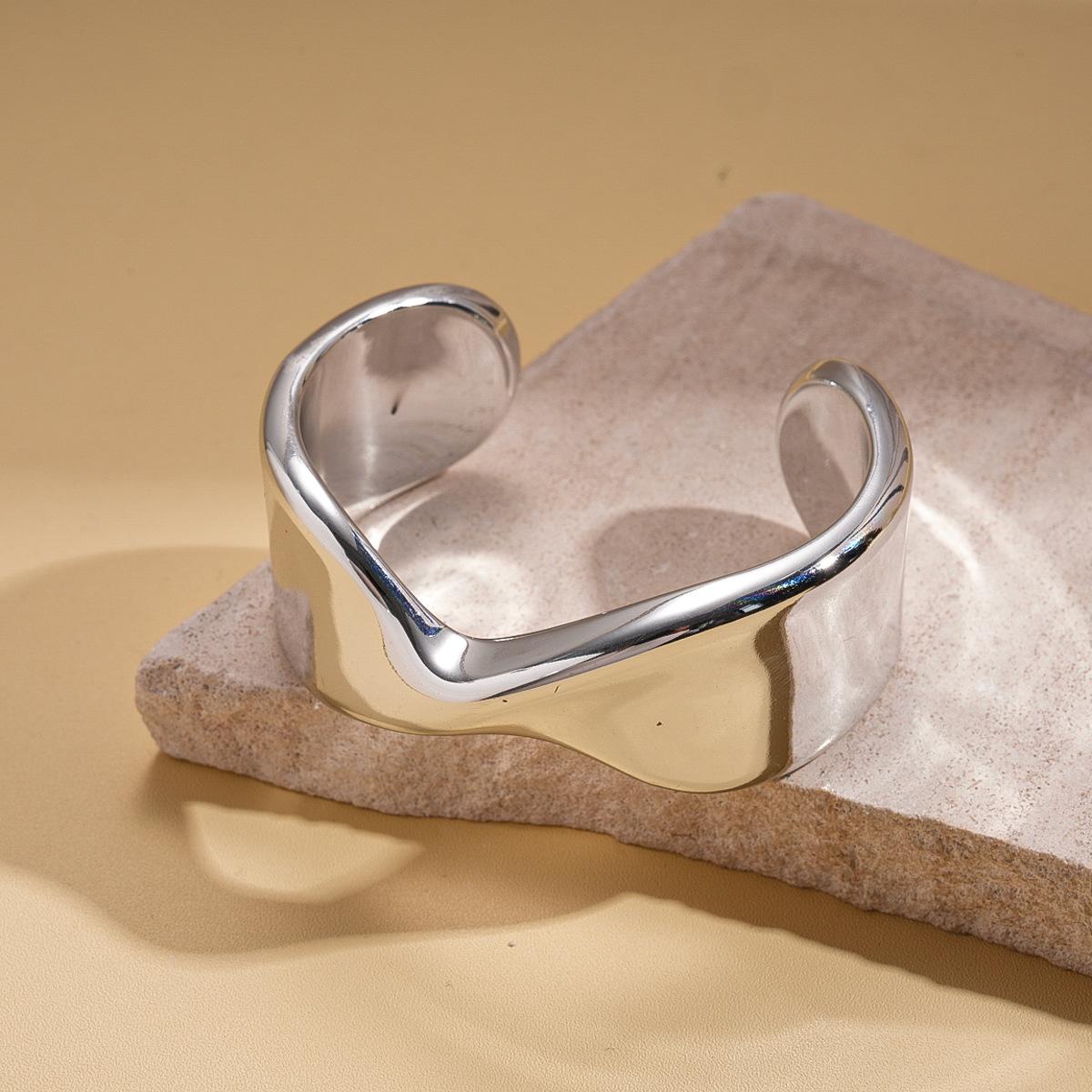 Metal smooth surface geometric round cross opening bracelet versatile temperament jewelry