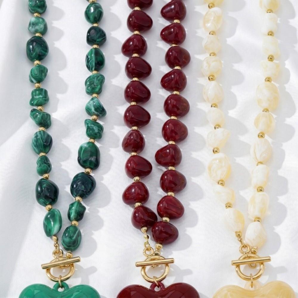 Boho Resin Perlenkette Knebelverschluss Damenschmuck Mode Klobiger Herzanhänger Geschenk