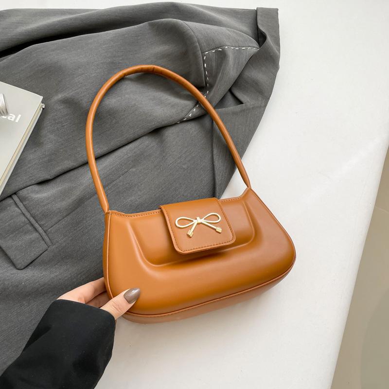 2025 new simple fashion casual small square bag women's simple fashion baguette bag trendy fashion shoulder armpit bag