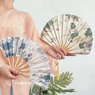 Folding Fan for Portable Use, New Chinese Style Ink Painting, Chinese Style Classical Hanfu for Women, Summer Shell Folding Fan for Photography