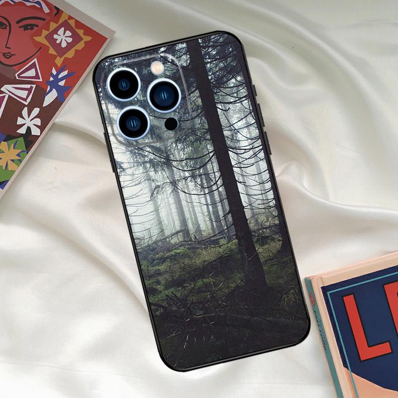 Nature Forest Mountain Phone Case For iPhone 16 14 13 12 11 15 17 Pro Max 15 16 Plus 13 Mini 16e 17 Air Funda Cover