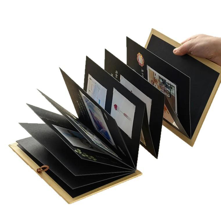 Scrapbook Photo Albums Hardcover Kraft Paper Foldable Keepsake Albums China No Printing for Wedding Graduation