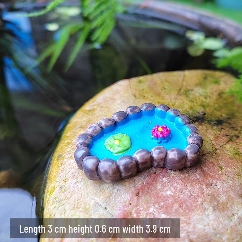 Mini Lotus Pond Micro Landscape Ornament – Rockery Fish Tank DIY Sand Table Bonsai Decoration