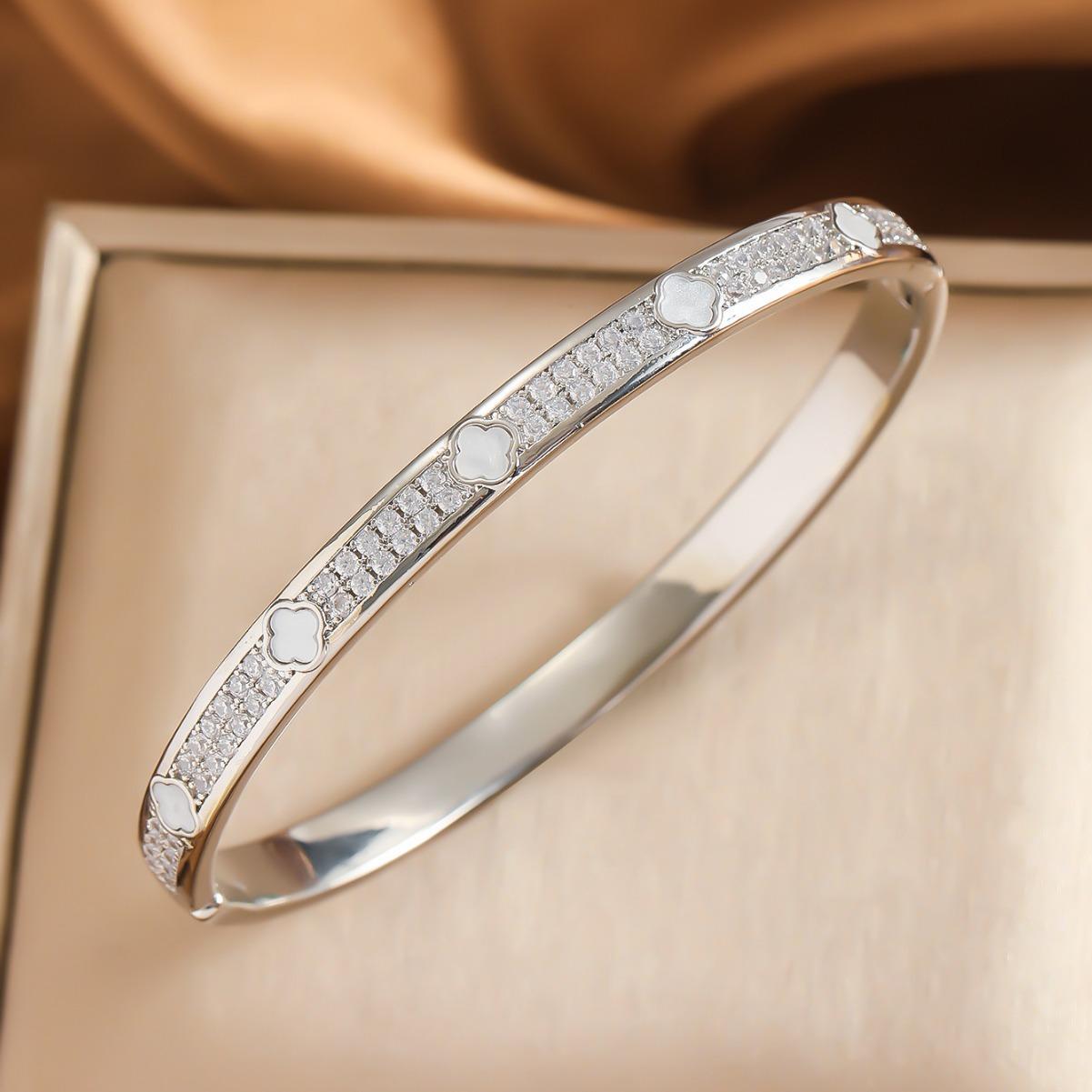 

Высококачественный браслет «Звездное небо» Высокая версия Браслет из чистой меди 19CM