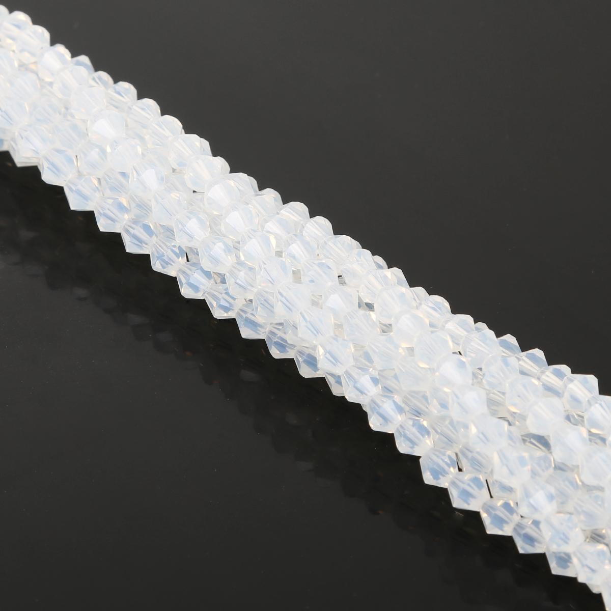 

Набор для бисероплетения. Хрустальная бусина 4mm 80pcs призрак белого