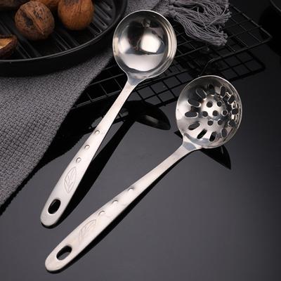 Soup Ladle Non-stick Ergonomic Stainless Steel Grinding Polishing Serving Soup Spoon for Bakery