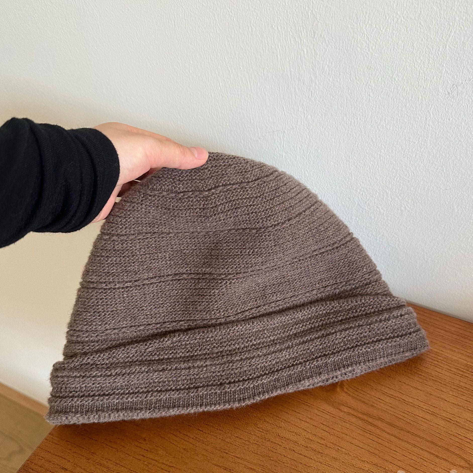 

High-quality wool-containing Korean knitted stacking hat Children s season warm ear protection pullover hat Atmosphere cold hat one size fits all (54-68cm)