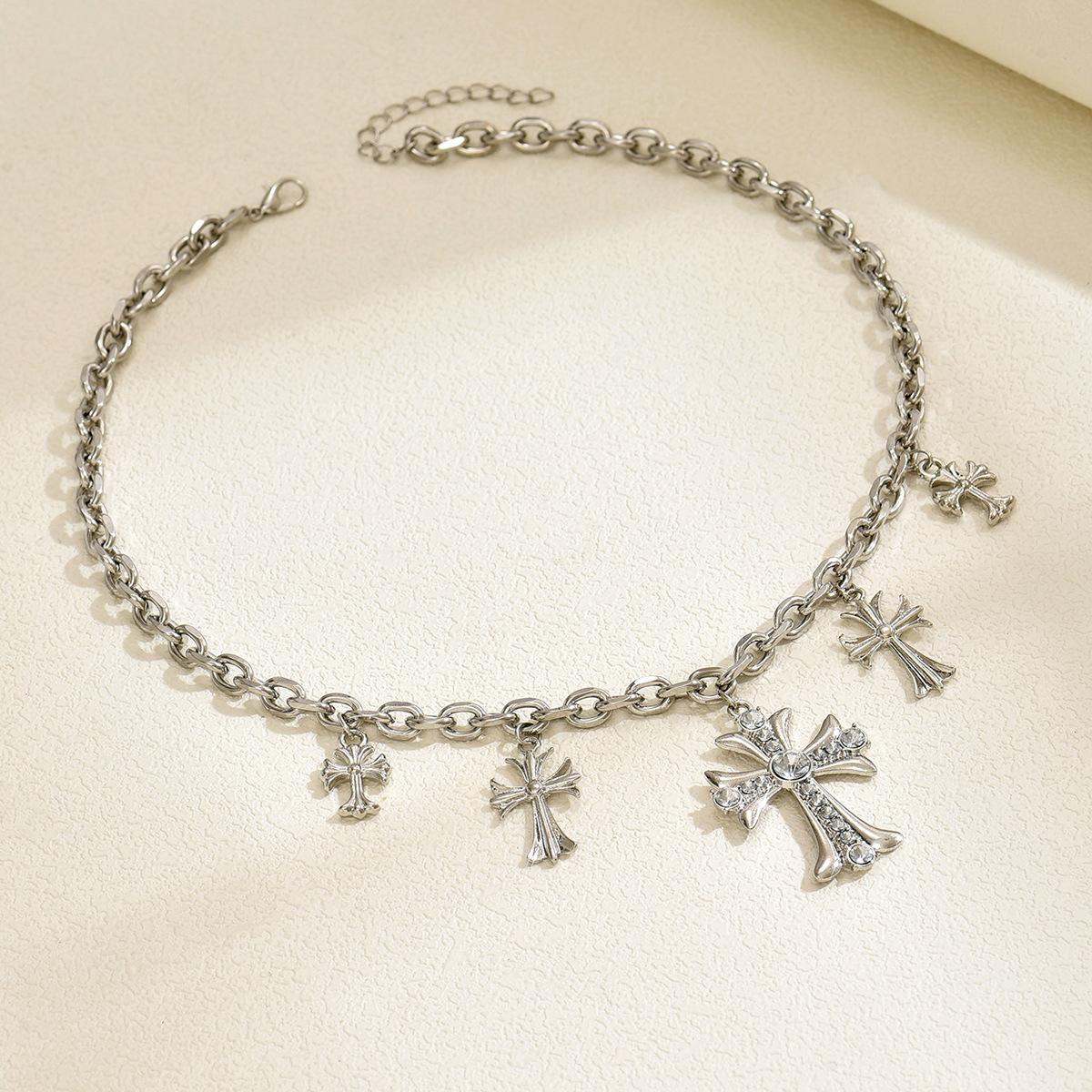 

Vintage cross necklace European and American neck chain jewelry hip hop punk style diamond collarbone chain accessories women