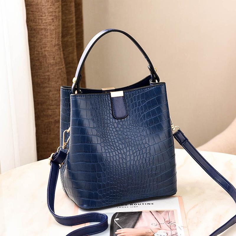 Hot-selling bags women's bags new versatile bucket bags crocodile pattern shoulder messenger bags