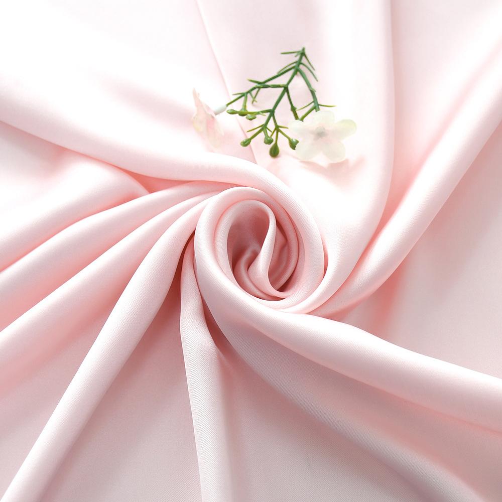 Women'S New Fashionable Atmosphere Simulation Silk Scarf Neck Protection Scarf Spring Summer Autumn Square Scarf