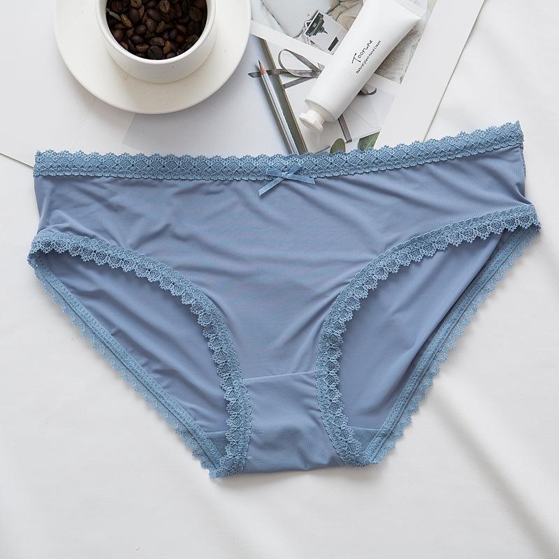 Seamless and Comfortable Low Waisted Girls' Panties Simple Ice Silk Women's Triangle Panties