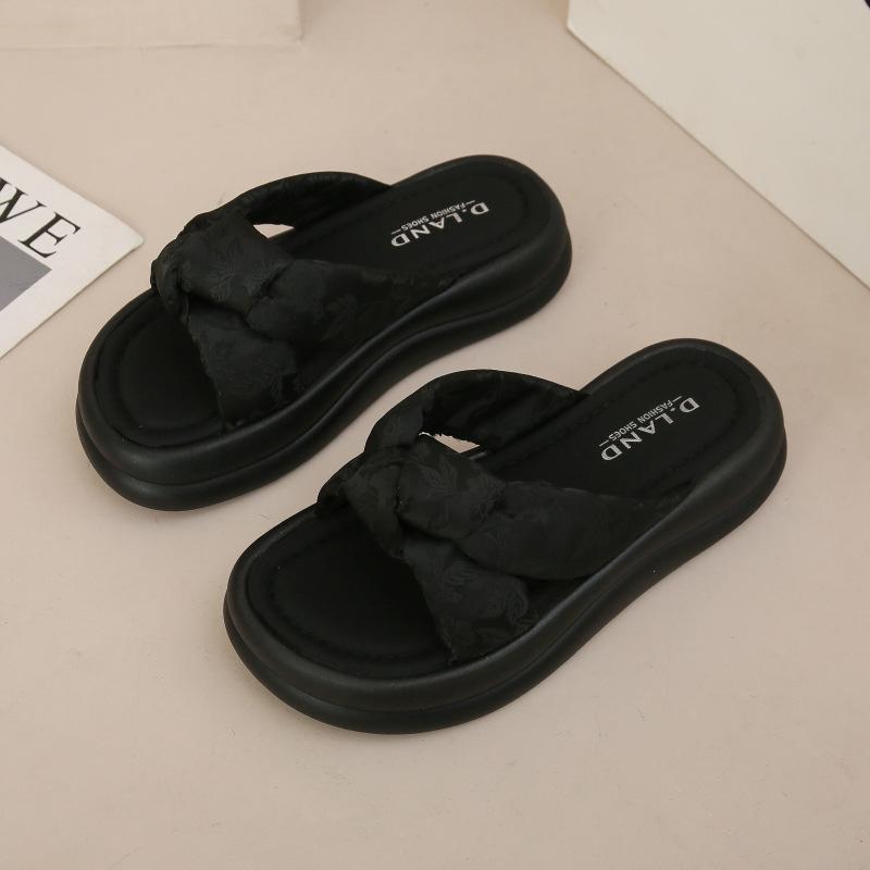 National Style Cool Slippers Female Summer Wear 2025 New Fairy Style with Skirt Thick-soled Roman Sandals Fashion One-word Drag