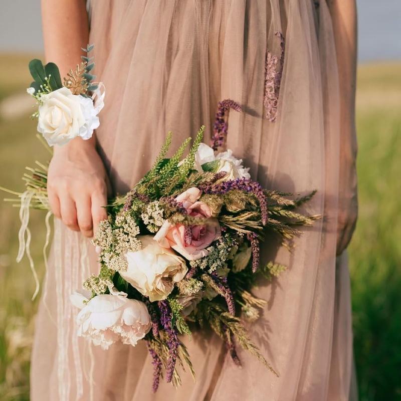 Valentine's Day Rose Wrist Corsage for Bride Groom Prom Wedding Artificial Silk Flowers Adjustable Wristband Artificial Flowers
