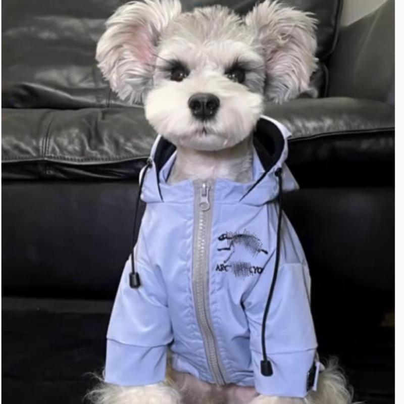 Trendy Pet Windbreaker: Warm Autumn/Winter Clothes for Small Dogs & Cats (Teddy, Bichon, Schnauzer, French Bulldog)